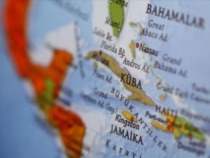 Bahamalar açıklarında helikopter düştü: 7 ölü