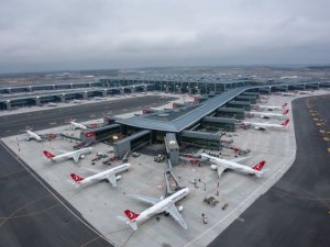 Turhan'dan İstanbul Havalimanı açıklaması: Özellikle mevsim geçişlerinde olumsuzluklar yaşanacak