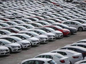 Otomobil ve hafif ticari araç pazarı 7 ayda yüzde 47,5 daraldı