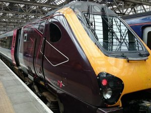 İngiltere’nin hızlı tren projesi rötar yaptı