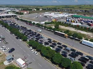 Gurbetçiler için ana vatandan 'ayrılık vakti'