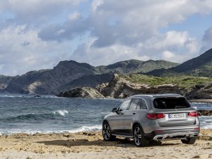 Şık, dinamik ve çok yönlü Yeni Mercedes-Benz GLC Türkiye’de