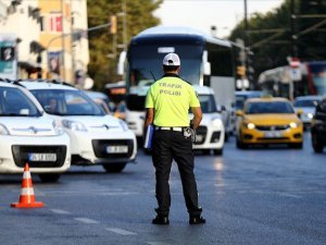 Ülke genelinde 49 bin 717 okul servisi ve sürücü denetlendi