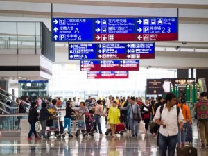 Çin Ulusal Bayram tatilinde 12,8 milyon kişi uçakla seyahat etti