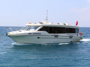 Antalya'da deniz otobüslerinin seferleri sonlandırıldı