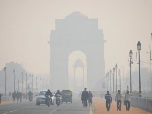 Yeni Delhi'de temiz hava satışı