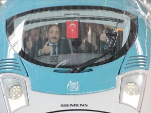 Siemens'in ürettiği YHT setlerinin ilki 22 Kasım'da yola çıkacak