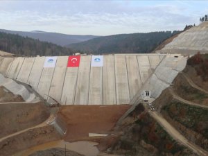 Sakarya'da, Akçay Barajı'nda su tutulmaya başlandı