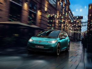 Volkswagen'in elektrikli otomobili ID.3 ışıkla iletişim kuruyor