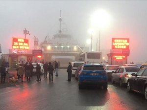 Çanakkale Boğazı yoğun sis nedeniyle transit gemi geçişlerine kapatıldı