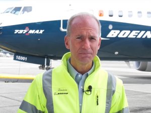 Boeing CEO'su Muilenburg'un 'istifa ettiği' duyuruldu