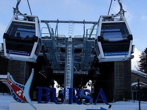 Bursa'da teleferik seferlerine şiddetli rüzgar engeli