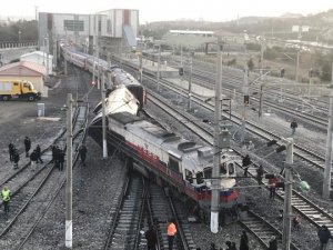 Ankara'da boş tren raydan çıktı