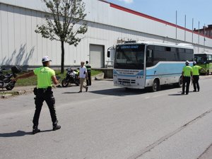 Ülke genelindeki denetimde 300 şehir içi toplu taşıma aracı trafikten men edildi