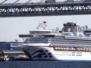 Japonya'daki karantina gemisinde 60 kişide daha koronavirüs tespit edildi