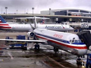 American Airlines, Çin uçuşlarını askıya aldı
