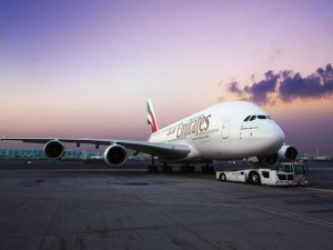 Emirates, 'Sevgililer Günü'nde 40 özel lezzet sunacak