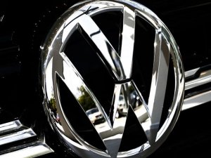 Volkswagen 'egzoz manipülasyonu'nda tüketicilere 830 milyon avro teklif etti