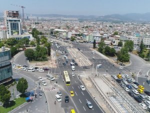 Bursa'da, akıllı kavşak uygulamaları trafik sıkışıklığını azalttı