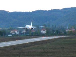 Cengiz Topel Havaalanı 2011'de açılıyor