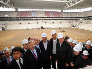 Bakan Yıldırım Türk Telekom Arena'yı inceledi