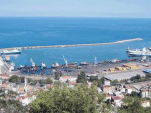Büyükelçiler, Trabzon Limanı'nı inceledi
