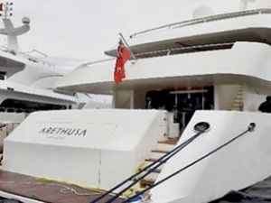 Boat Show'un en pahalı yatı Arethusa 154