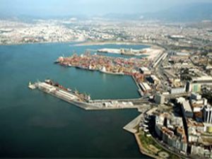İzmir Limanı büyük gemilerin adresi olacak