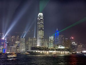 Hong Kong, yolcu gemisi merkezi olacak