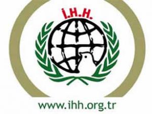 İHH Suriye sınırına 2 yardım TIR'ı gönderdi