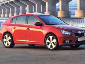 Chevrolet, Cruze ile rekor arıyor