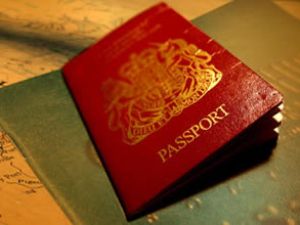 Hızlı pasaport kontrolü sıraları kuruluyor
