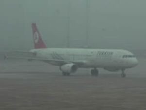 Gaziantep'e sis nedeniyle uçaklar inemiyor