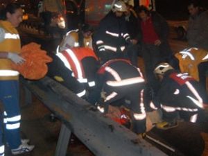 Zeytinburnu'nda Trafik Kazası: 1 Ölü, 3 Yaralı