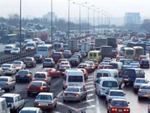 Türkiye'de trafikte toplam kaç araç var?