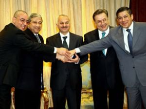 Kotil Kahire'de kargo anlaşması imzaladı
