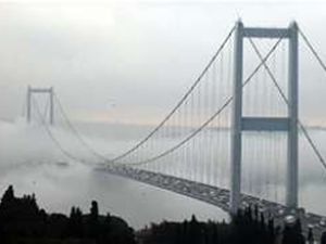 İstanbul Boğazı yoğun sis altında kaldı