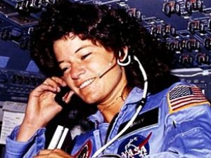 İlk Amerikalı kadın astronot hayatını kaybetti