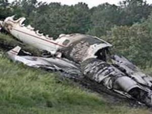 Sırbistan'ın başkentinde uçak düştü