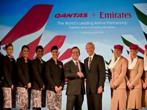 Emirates ve Qantastan global ortaklık