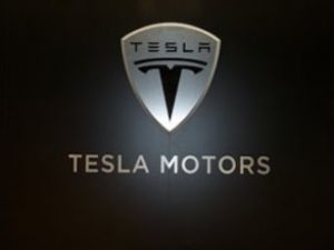 Tesla Motors 2016'ya SUV modeliyle girecek