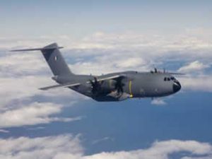 Airbus A400M ilk uçuşunu gerçekleştirdi