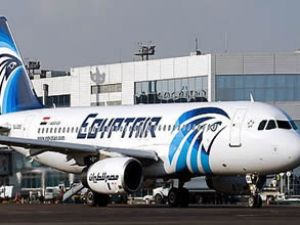 Kahire'den Tahran'a ilk uçak seferi yapıldı