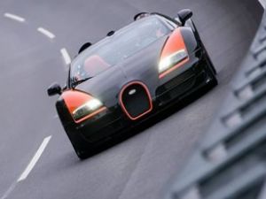 Bugatti'den üstü açık serisinde rekor kırdı