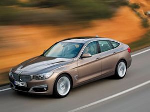 BMW 3 serisine sıra dışı kardeş