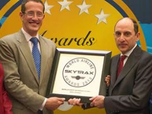 Katar Havayolları Paris'te ödülleri topladı