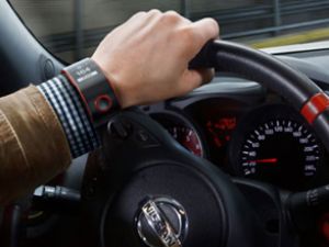 Nissan akıllı saat sunmaya hazırlanıyor