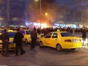 İstanbul otogarında taksiciler eylem yaptı