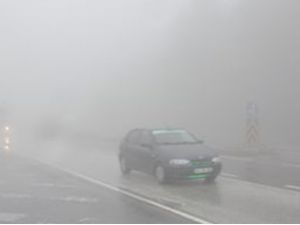 Bolu Dağı'nda yoğun sis ulaşımı vurdu