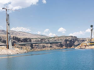 Anadolu'nun ilk asma köprüsü Adıyaman'a kuruluyor